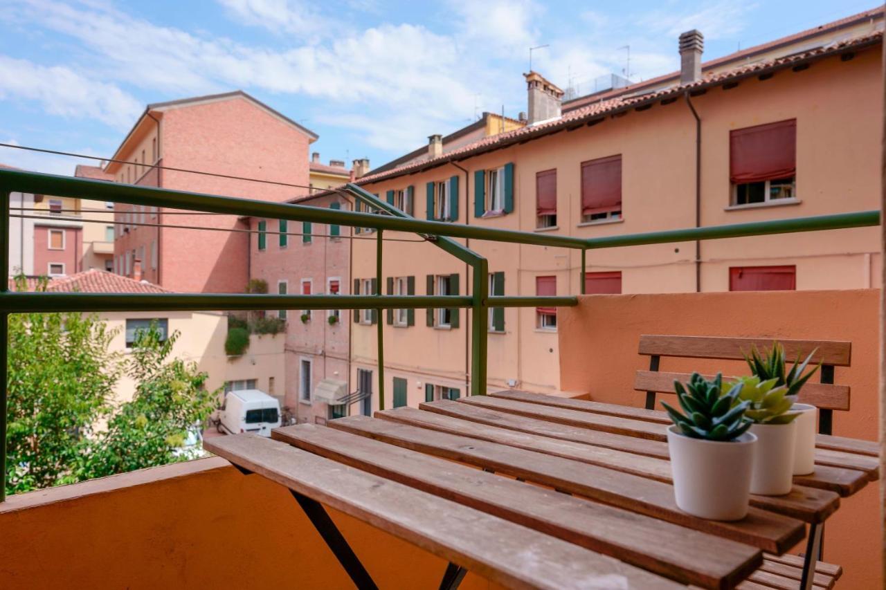 Dimora Orfeo Apartman Bologna Kültér fotó